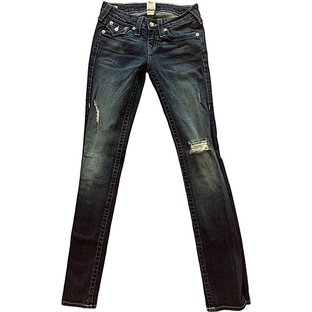 True Religion skinny distress Jean with jeweled pockets! - Picture 4 of 9